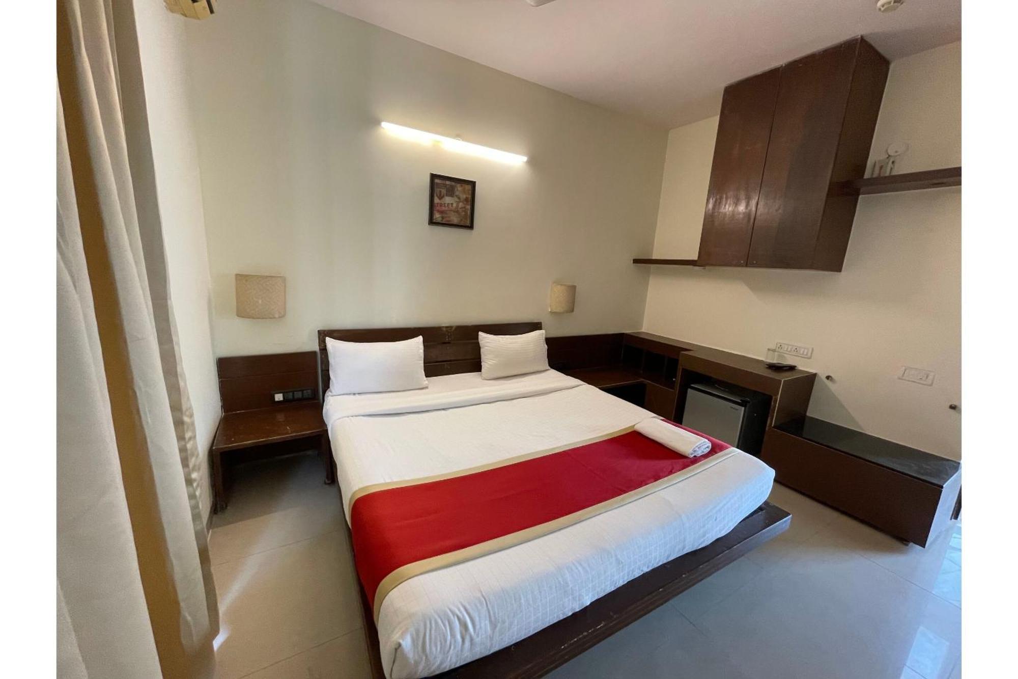 Super Hotel O Petunia Boutique Hotel Bangalore Buitenkant foto